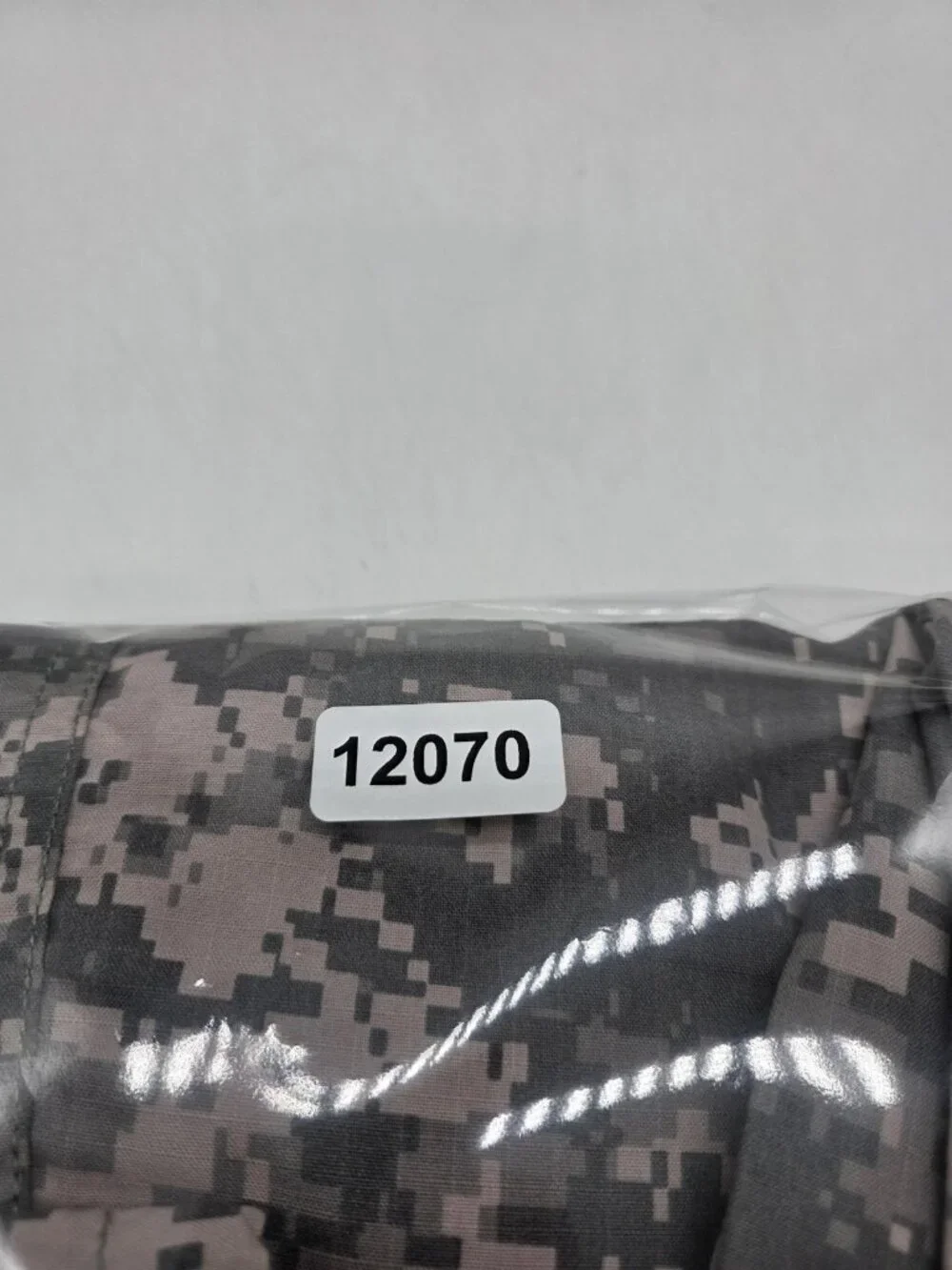 Propper Army Combat Uniform Pants Mens Medium Short ACU Camo Flame Resistant